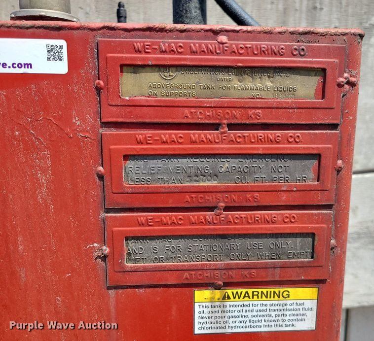 image for item MO9893 Oil tank