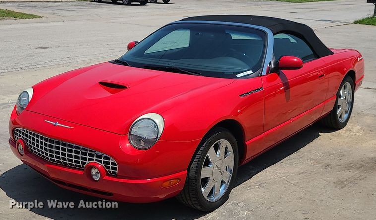 image for item MO9895 2002 Ford Thunderbird  convertible