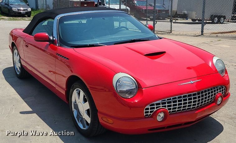 image for item MO9895 2002 Ford Thunderbird  convertible