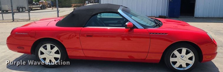 image for item MO9895 2002 Ford Thunderbird  convertible