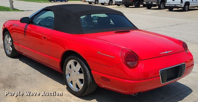 image for item MO9895 2002 Ford Thunderbird  convertible