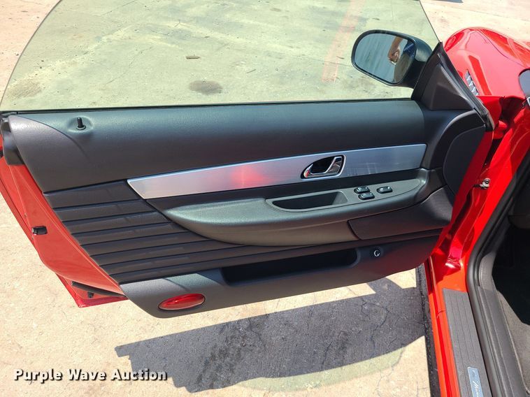 image for item MO9895 2002 Ford Thunderbird  convertible