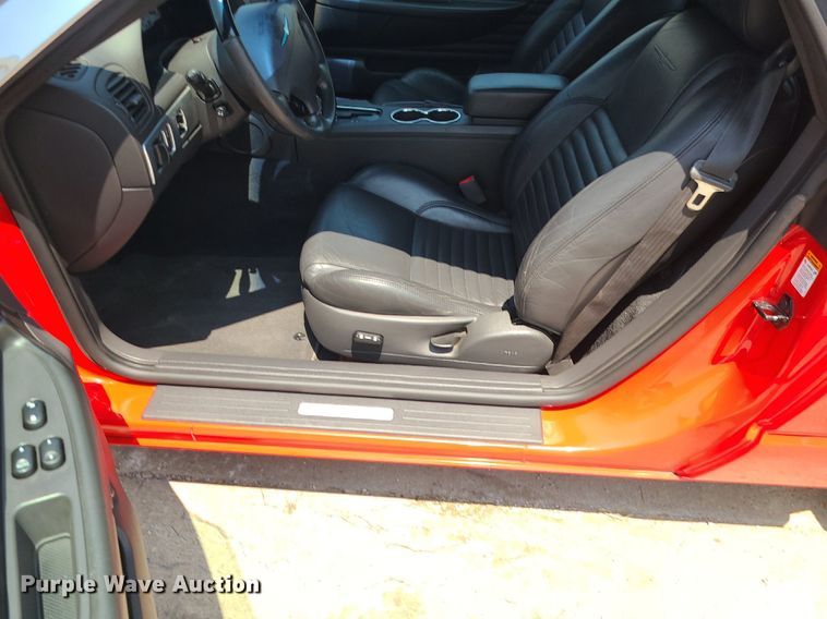 image for item MO9895 2002 Ford Thunderbird  convertible