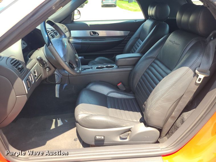 image for item MO9895 2002 Ford Thunderbird  convertible