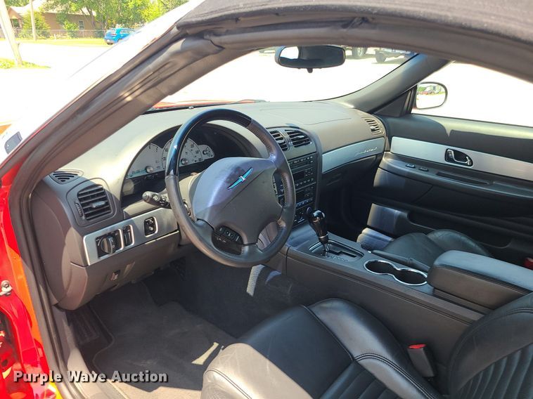 image for item MO9895 2002 Ford Thunderbird  convertible