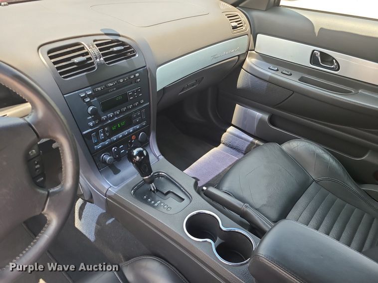 image for item MO9895 2002 Ford Thunderbird  convertible