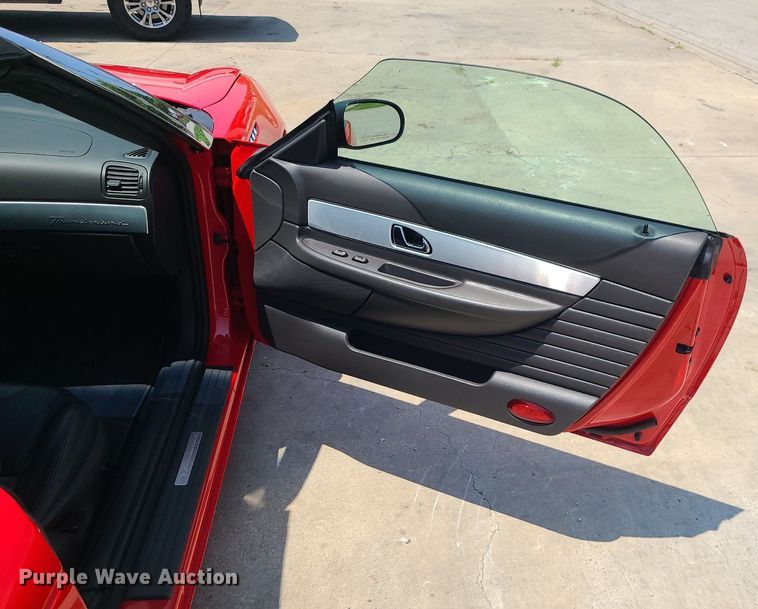 image for item MO9895 2002 Ford Thunderbird  convertible