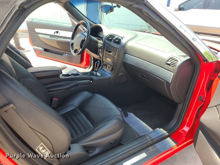 image for item MO9895 2002 Ford Thunderbird  convertible