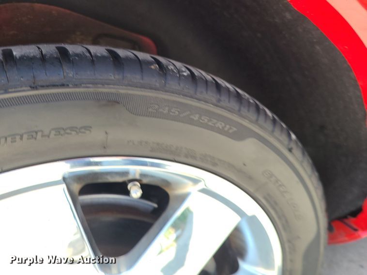 image for item MO9895 2002 Ford Thunderbird  convertible