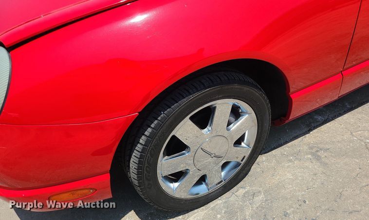 image for item MO9895 2002 Ford Thunderbird  convertible