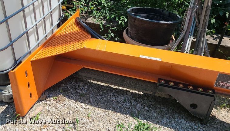 image for item MO9897 Wolfe Ridge Manufacturing  skid steer wood splitter