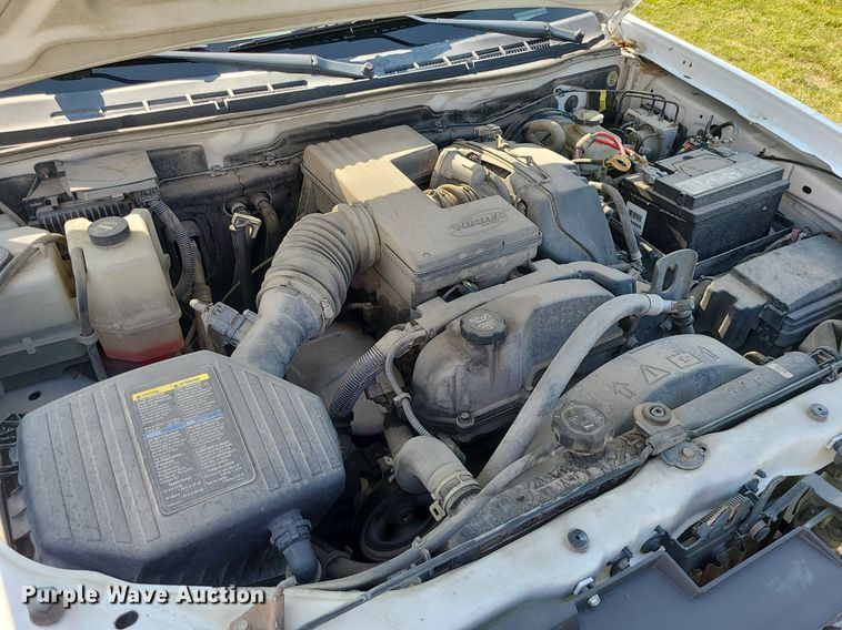 image for item MO9900 2008 Chevrolet Colorado  Ext. Cab pickup truck