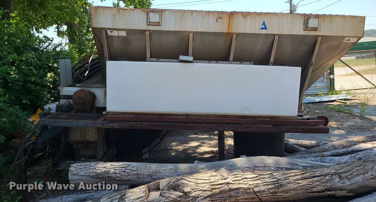 image for item MO9913 Warren  stainless steel spreader