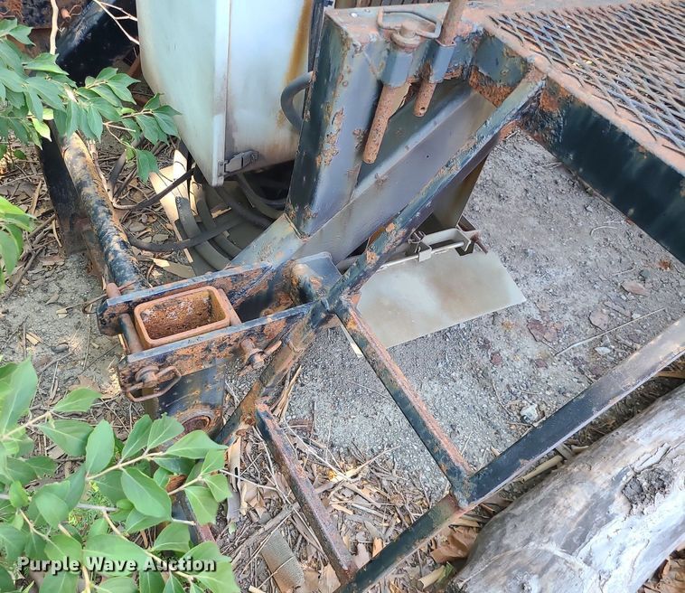 image for item MO9913 Warren  stainless steel spreader