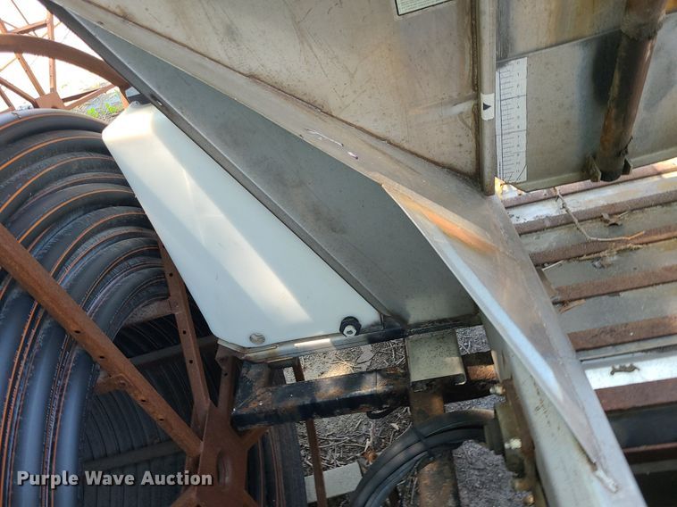 image for item MO9913 Warren  stainless steel spreader