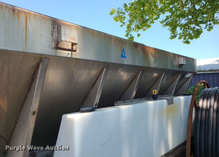 image for item MO9913 Warren  stainless steel spreader