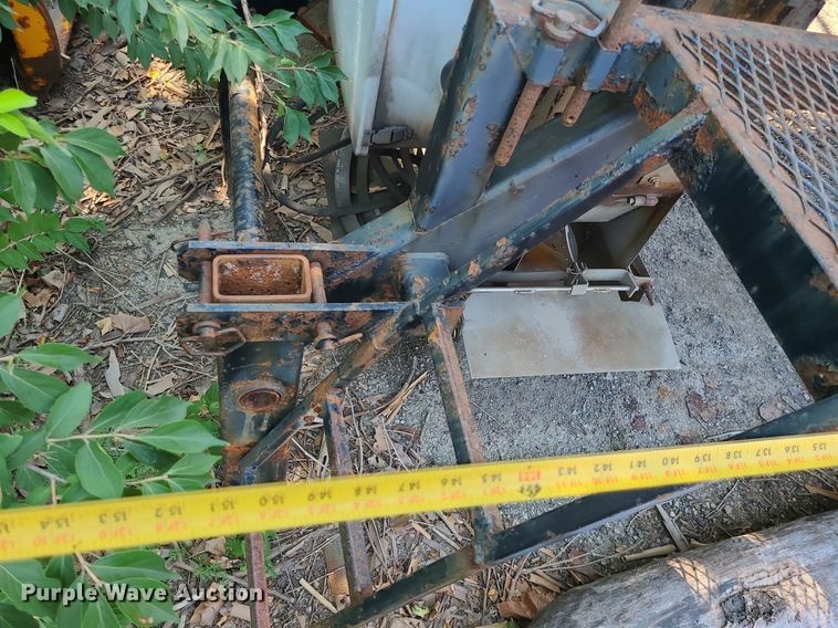 image for item MO9913 Warren  stainless steel spreader