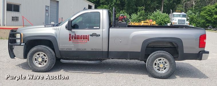 image for item MO9924 2007 Chevrolet Silverado 2500HD  pickup truck