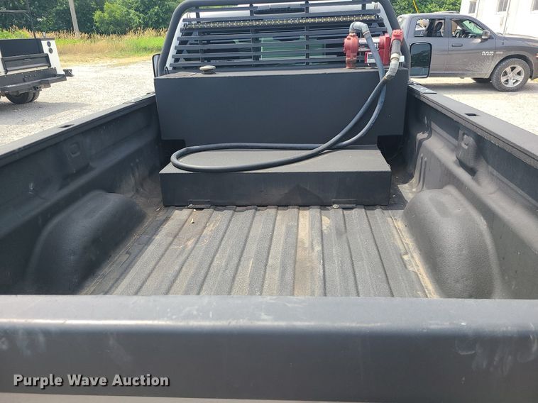 image for item MO9924 2007 Chevrolet Silverado 2500HD  pickup truck