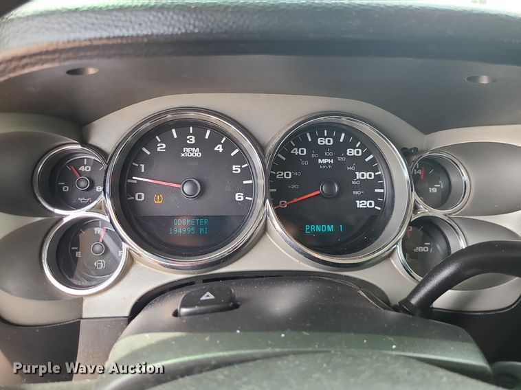 image for item MO9924 2007 Chevrolet Silverado 2500HD  pickup truck