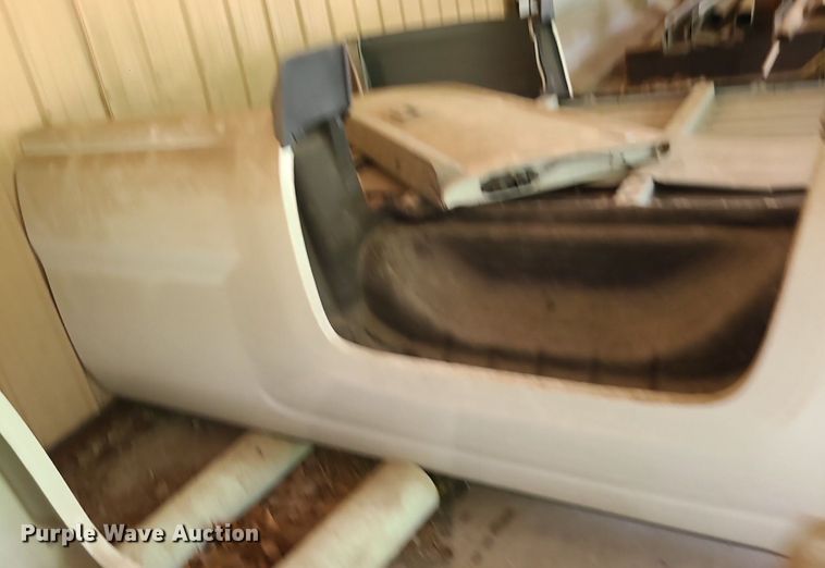 image for item MO9938 Chevrolet  pickup truck bed