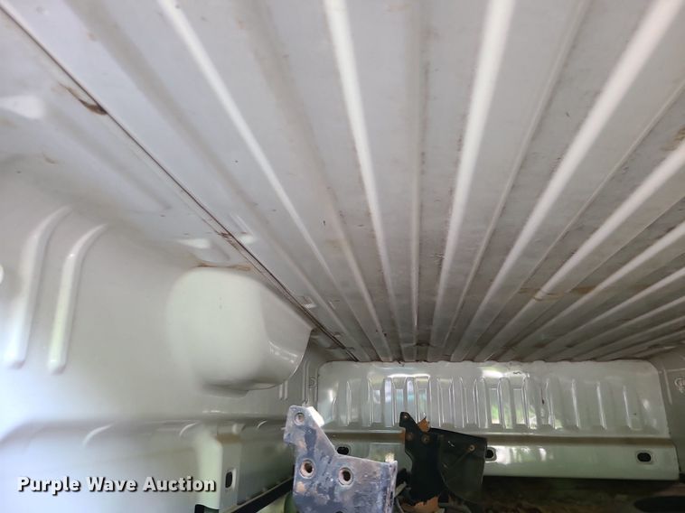 image for item MO9938 Chevrolet  pickup truck bed