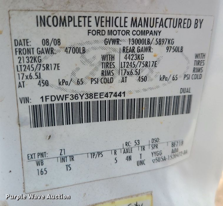 image for item MO9951 2008 Ford F350 Super Duty  flatbed pickup truck