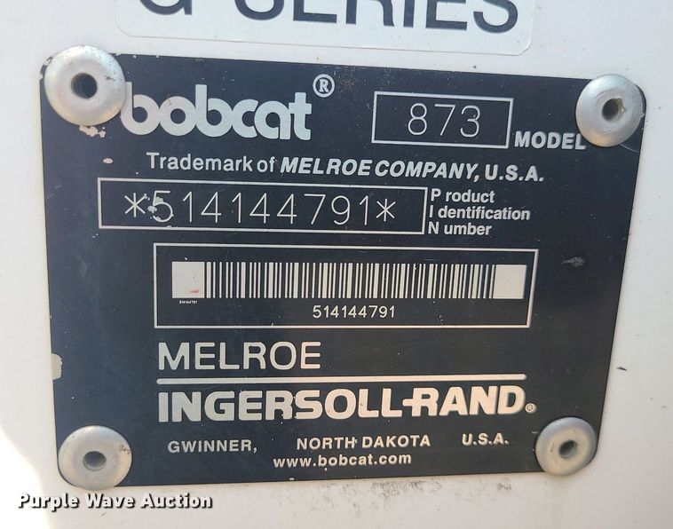 image for item MO9952 2000 Bobcat 873  skid steer loader