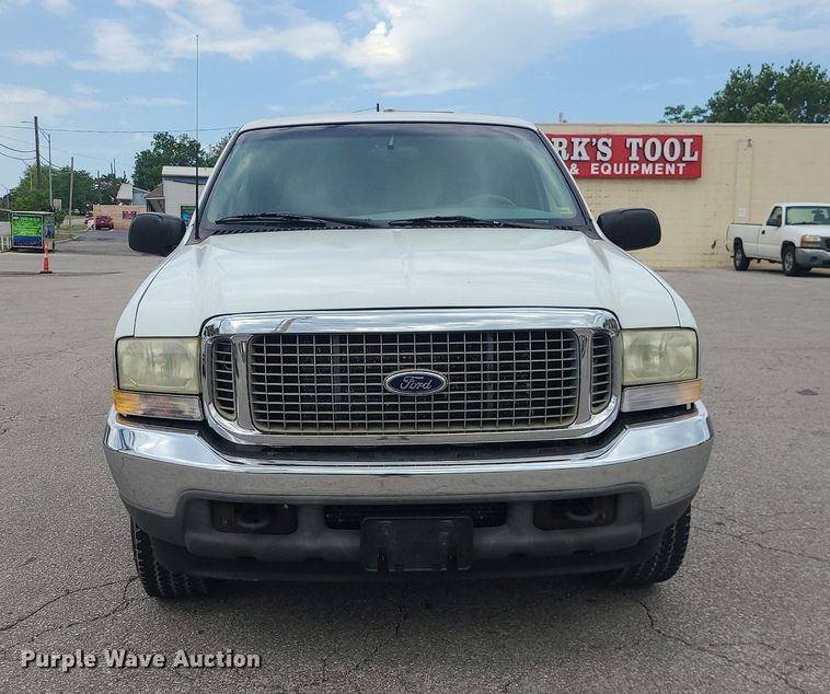 image for item MO9954 2002 Ford Excursion  SUV