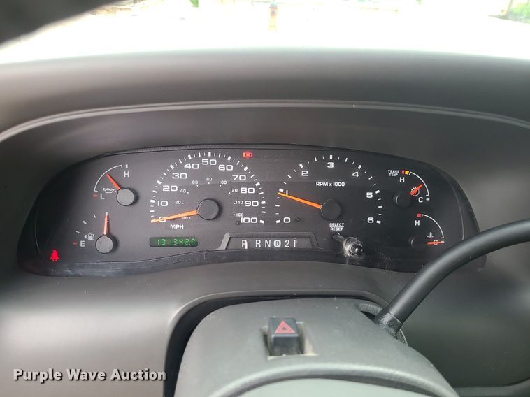 image for item MO9954 2002 Ford Excursion  SUV