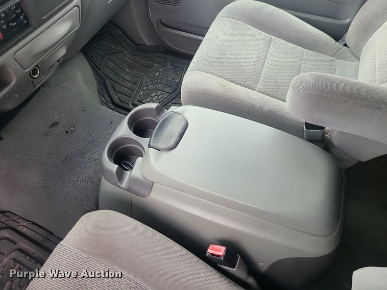 image for item MO9954 2002 Ford Excursion  SUV