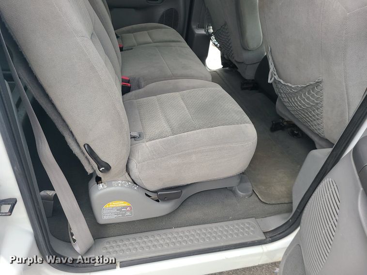 image for item MO9954 2002 Ford Excursion  SUV