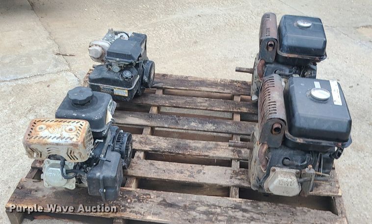 image for item MO9955 (4) gas engines