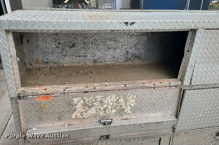 image for item MO9958 (6) toolboxes