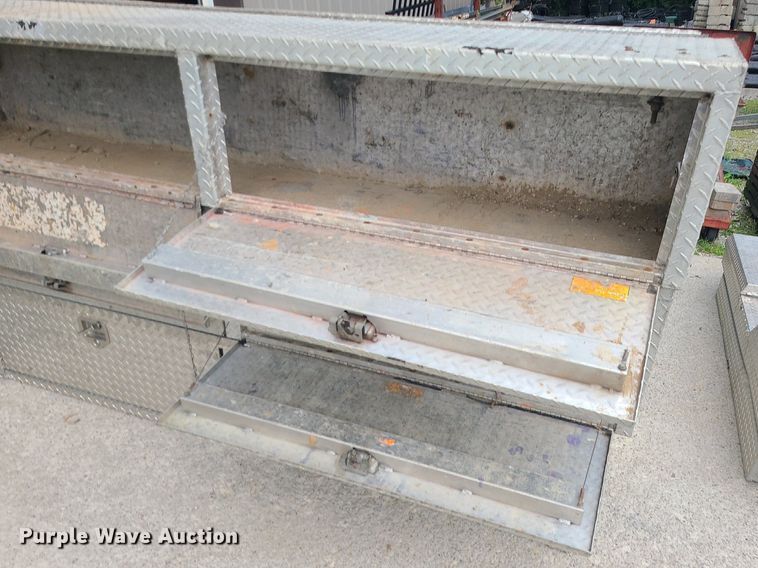 image for item MO9958 (6) toolboxes