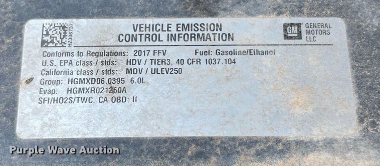 image for item MR9104 2017 Chevrolet Silverado 2500HD  Double Cab pickup truck