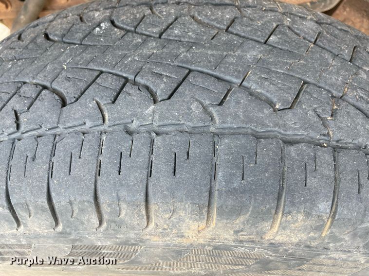 image for item MR9104 2017 Chevrolet Silverado 2500HD  Double Cab pickup truck