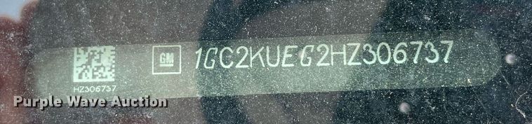 image for item MR9104 2017 Chevrolet Silverado 2500HD  Double Cab pickup truck