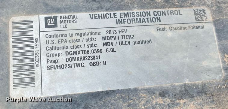 image for item MR9105 2013 Chevrolet Silverado 2500HD  Ext. Cab pickup truck