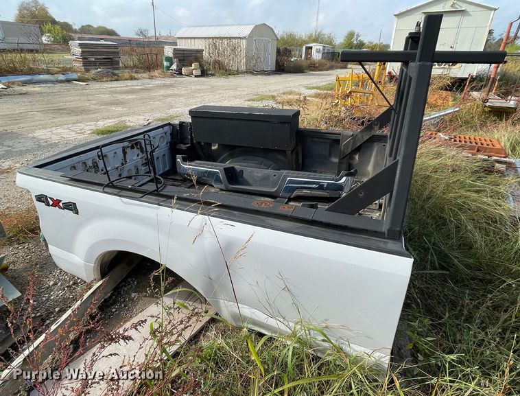 image for item MR9510 Ford  pickup truck bed