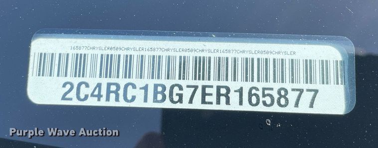 image for item MS9558 2014 Chrysler Town & Country  van