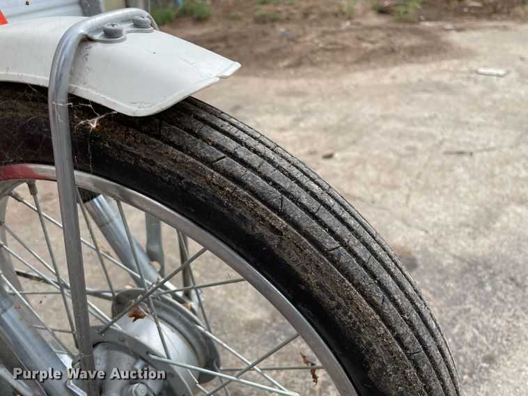 image for item MS9769 (2) 1979 Honda Express bicycles