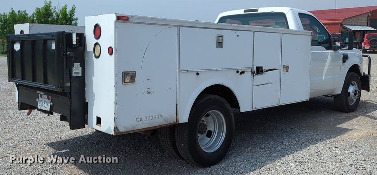 image for item MX9319 2008 Ford F350 Super Duty  utility bed pickup truck