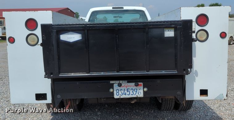 image for item MX9319 2008 Ford F350 Super Duty  utility bed pickup truck