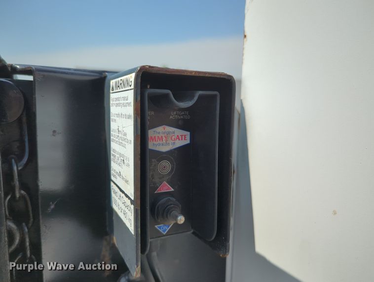 image for item MX9319 2008 Ford F350 Super Duty  utility bed pickup truck