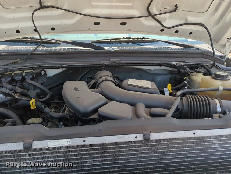 image for item MX9319 2008 Ford F350 Super Duty  utility bed pickup truck