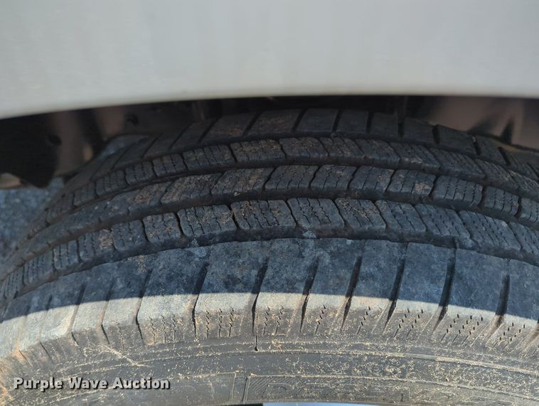 image for item MX9319 2008 Ford F350 Super Duty  utility bed pickup truck