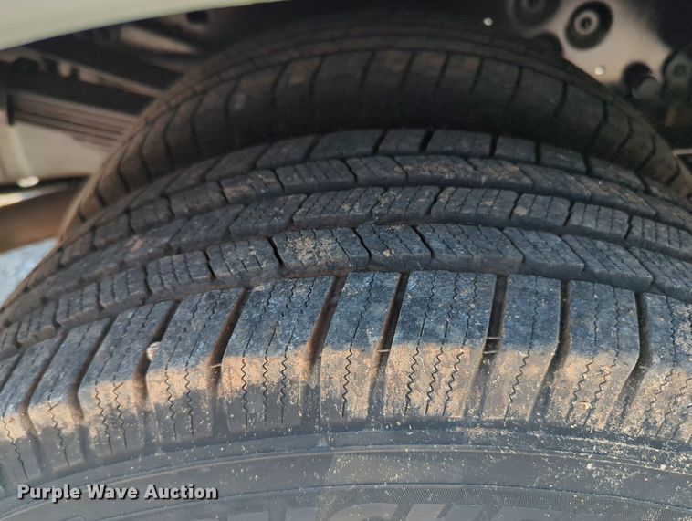 image for item MX9319 2008 Ford F350 Super Duty  utility bed pickup truck