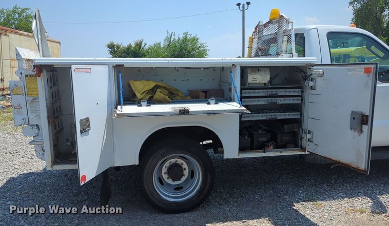 image for item MX9329 2008 Ford F450 Super Duty  utility / service truck