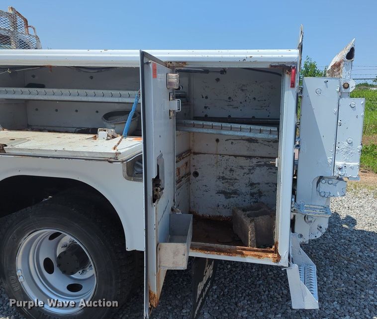 image for item MX9329 2008 Ford F450 Super Duty  utility / service truck